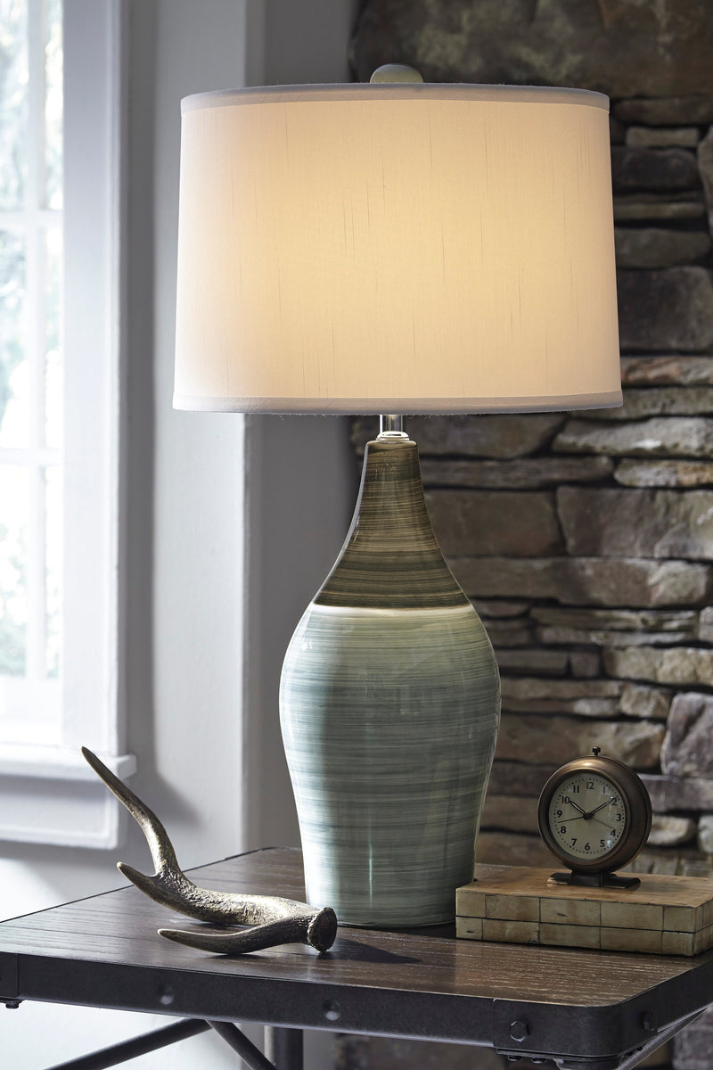 Niobe Table Lamp (Set of 2) - Dream Furniture Outlet