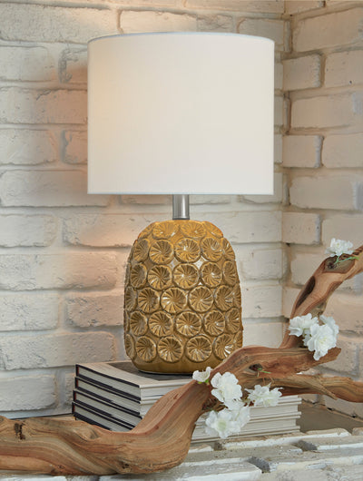 Moorbank Table Lamp - Dream Furniture Outlet