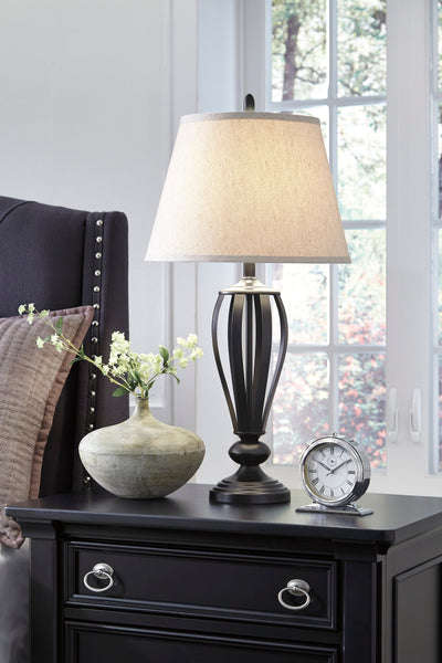 Mildred Table Lamp (Set of 2) - Dream Furniture Outlet
