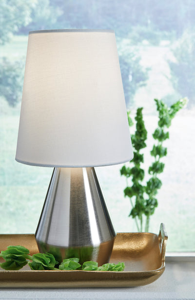 Lanry Table Lamp - Dream Furniture Outlet