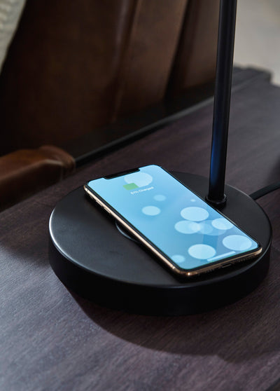 Nolden Desk Lamp - Dream Furniture Outlet