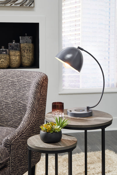 Austbeck Desk Lamp - Dream Furniture Outlet