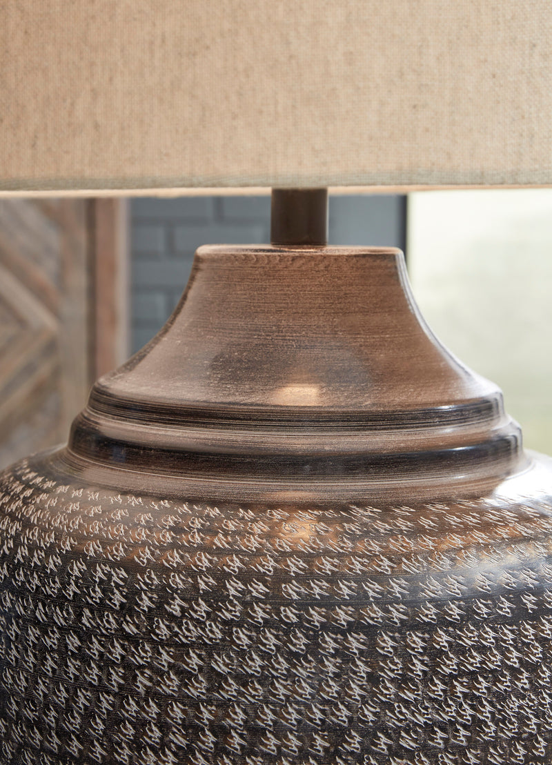 Olinger Table Lamp - Dream Furniture Outlet