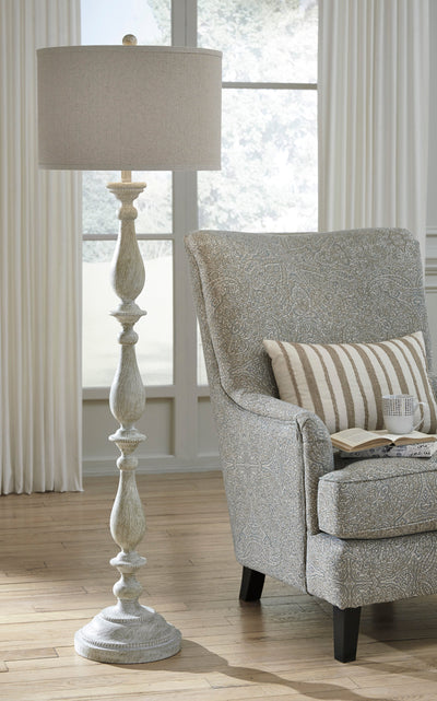 Bernadate Floor Lamp - Dream Furniture Outlet
