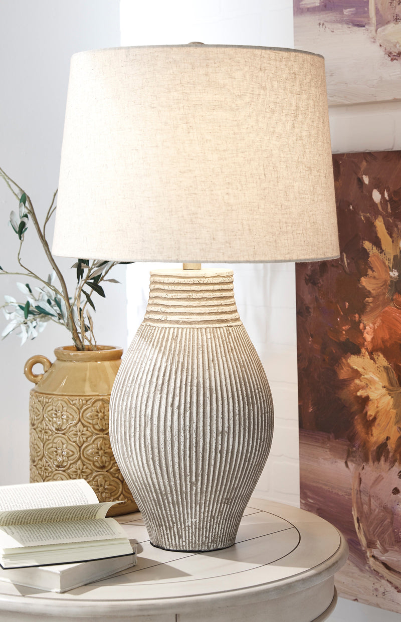 Layal Table Lamp - Dream Furniture Outlet