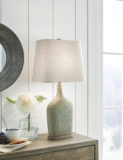 Maribeth Table Lamp (Set of 2) - Dream Furniture Outlet