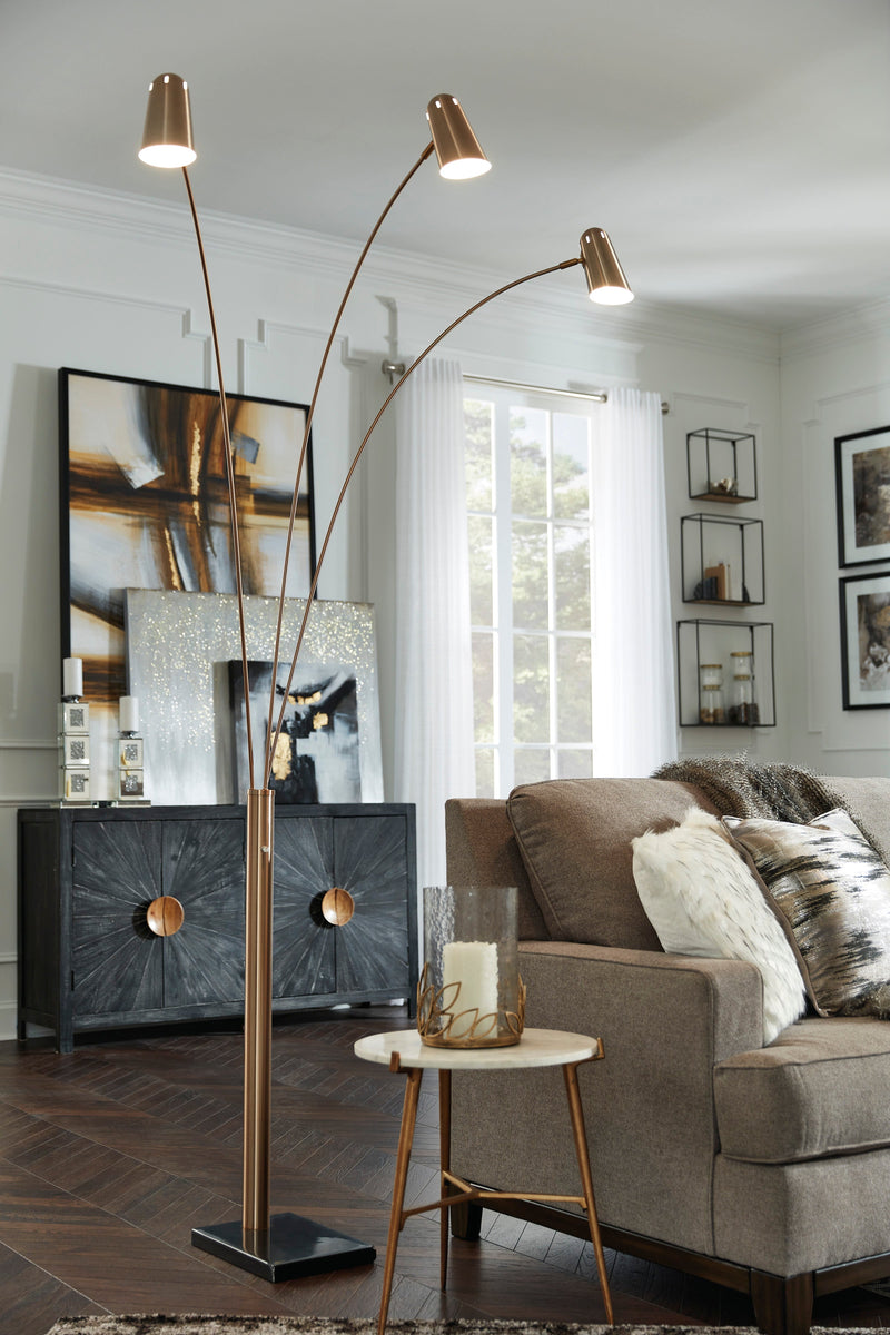 Colldale Arc Lamp - Dream Furniture Outlet