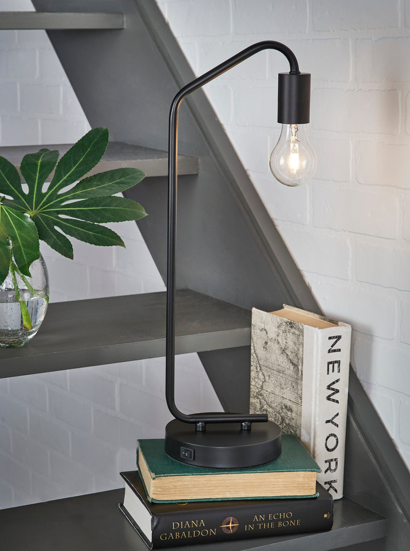 Covybend Desk Lamp - Dream Furniture Outlet