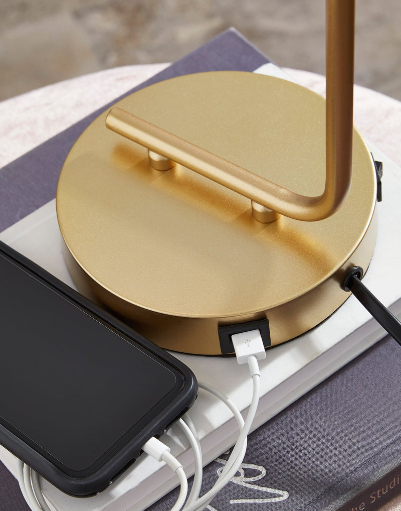 Covybend Desk Lamp - Dream Furniture Outlet