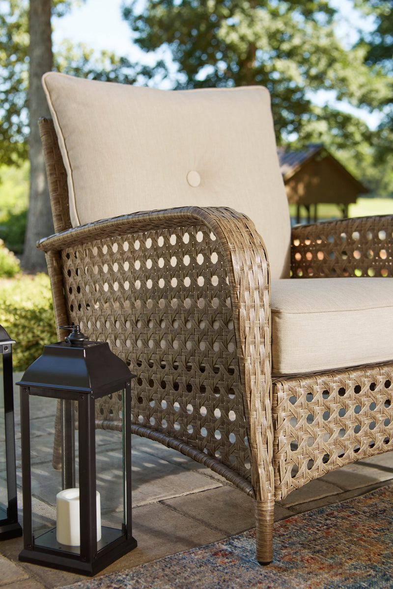 Braylee - Dream Furniture Outlet