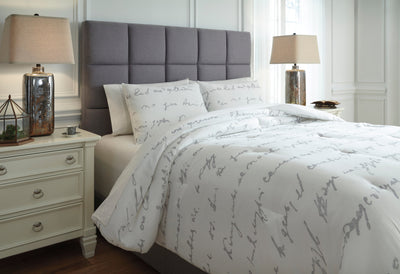 Adrianna 3-Piece Queen Comforter Set - Dream Furniture Outlet