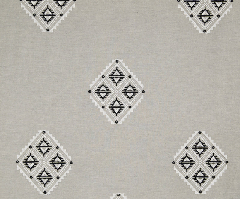 Jawanza 3-Piece Queen Comforter Set - Dream Furniture Outlet