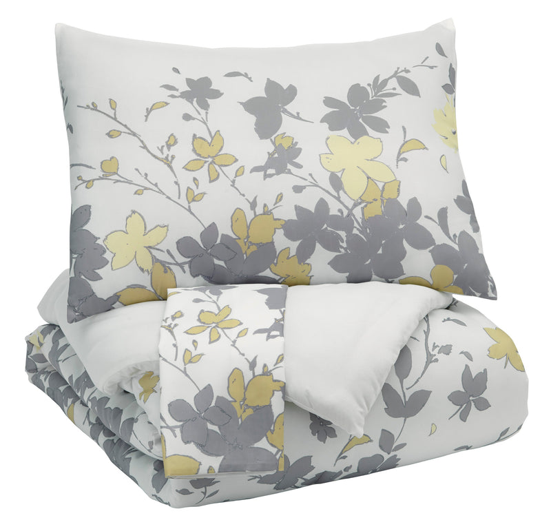 Maureen 3-Piece King Comforter Set - Dream Furniture Outlet