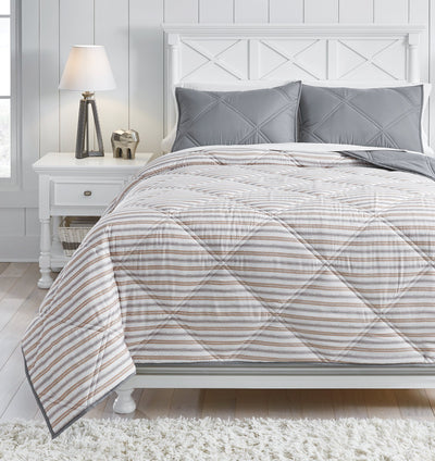 Rhey Signature Design by Ashley Comforter Set Full image