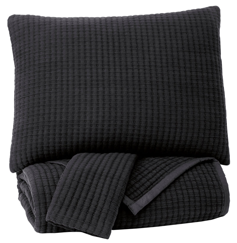 Thornam 3-Piece King Coverlet Set - Dream Furniture Outlet