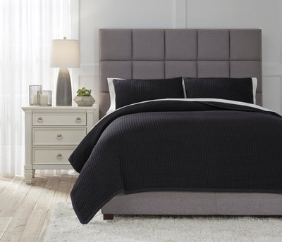 Thornam 3-Piece King Coverlet Set - Dream Furniture Outlet
