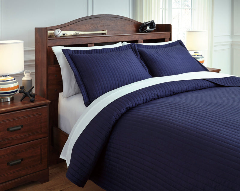 Raleda 3-Piece Queen Coverlet Set - Dream Furniture Outlet