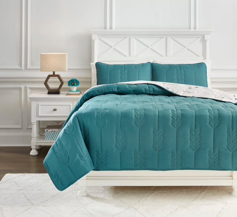 Averlett Full Quilt Set - Dream Furniture Outlet