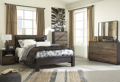 Windlore Signature Design 5-Piece Bedroom Set image